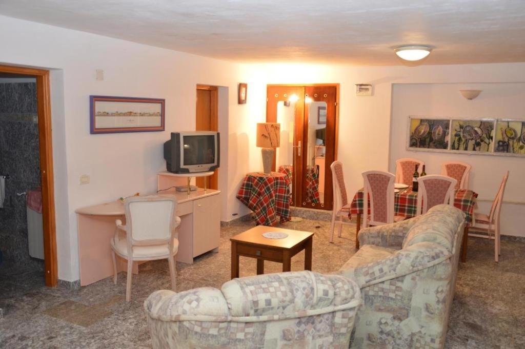 Residence Agata Nova Vas (Porec) ภายนอก รูปภาพ